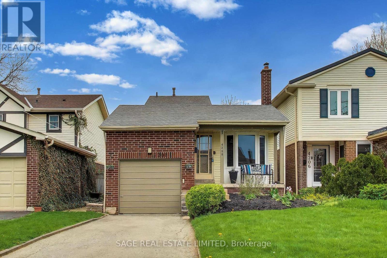 4208 STONEMASON CRESCENT, Mississauga, Ontario