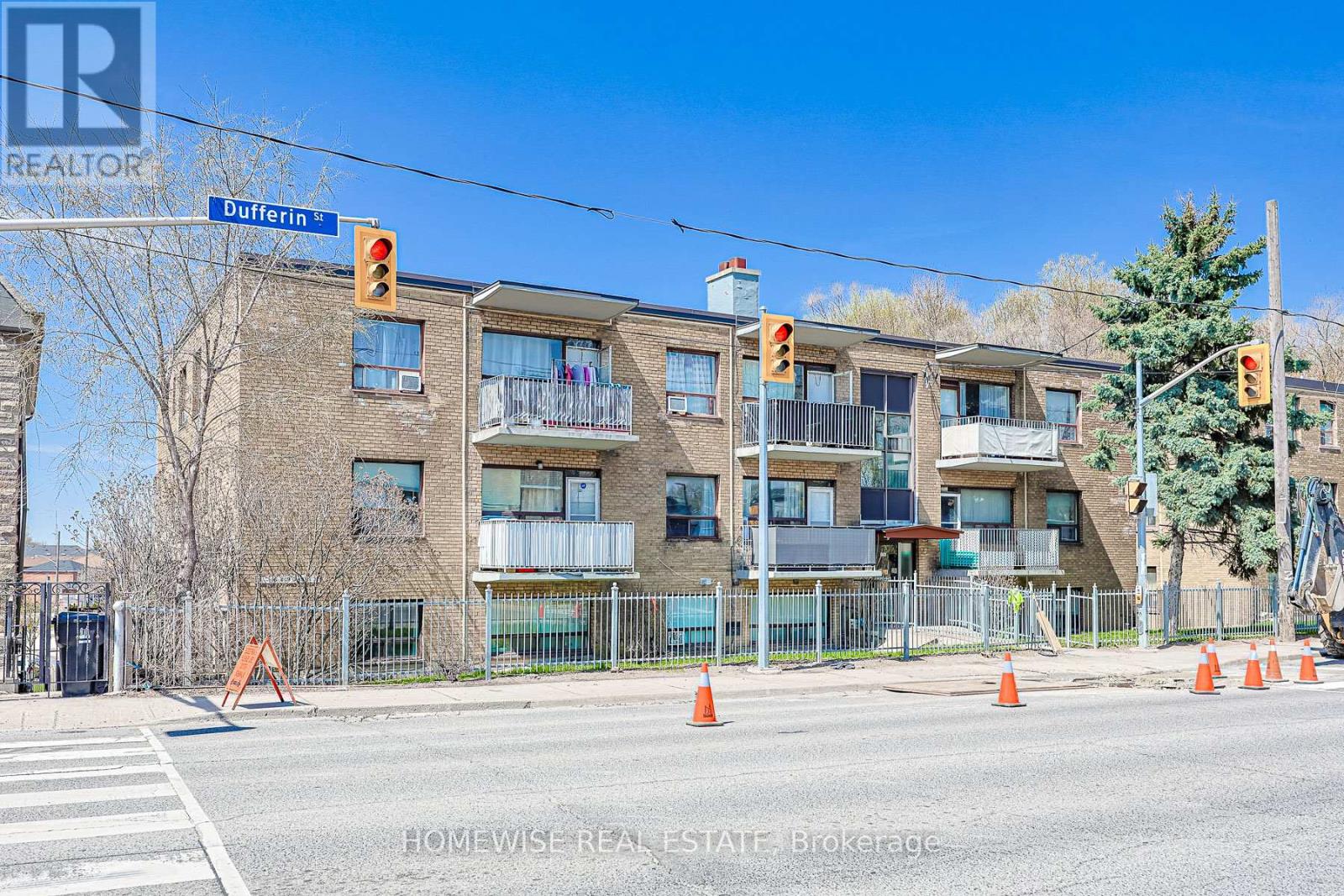 302 - 2204 Dufferin Street, Toronto, Ontario  M6E 3R8 - Photo 48 - W13096914