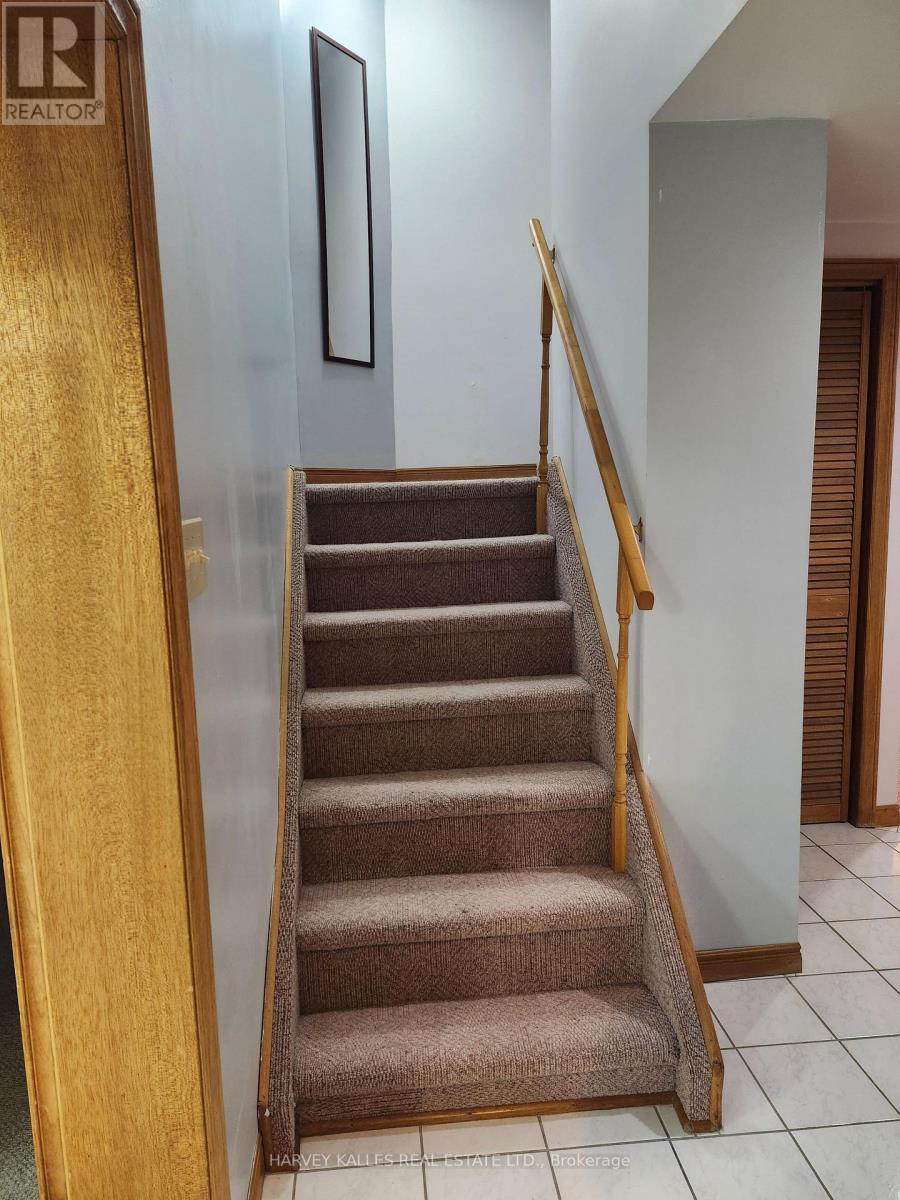 Lower - 9 Scarlett Drive, Brampton, Ontario  L6Y 3R9 - Photo 10 - W13096976