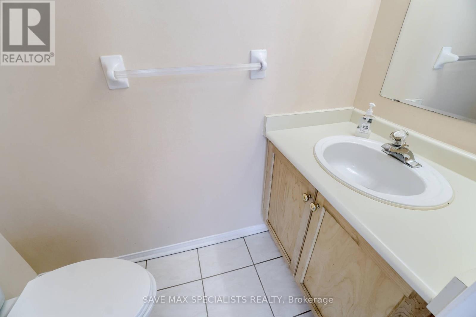 1401 Inuit Trail, Mississauga, Ontario  L5N 7R8 - Photo 21 - W13096990