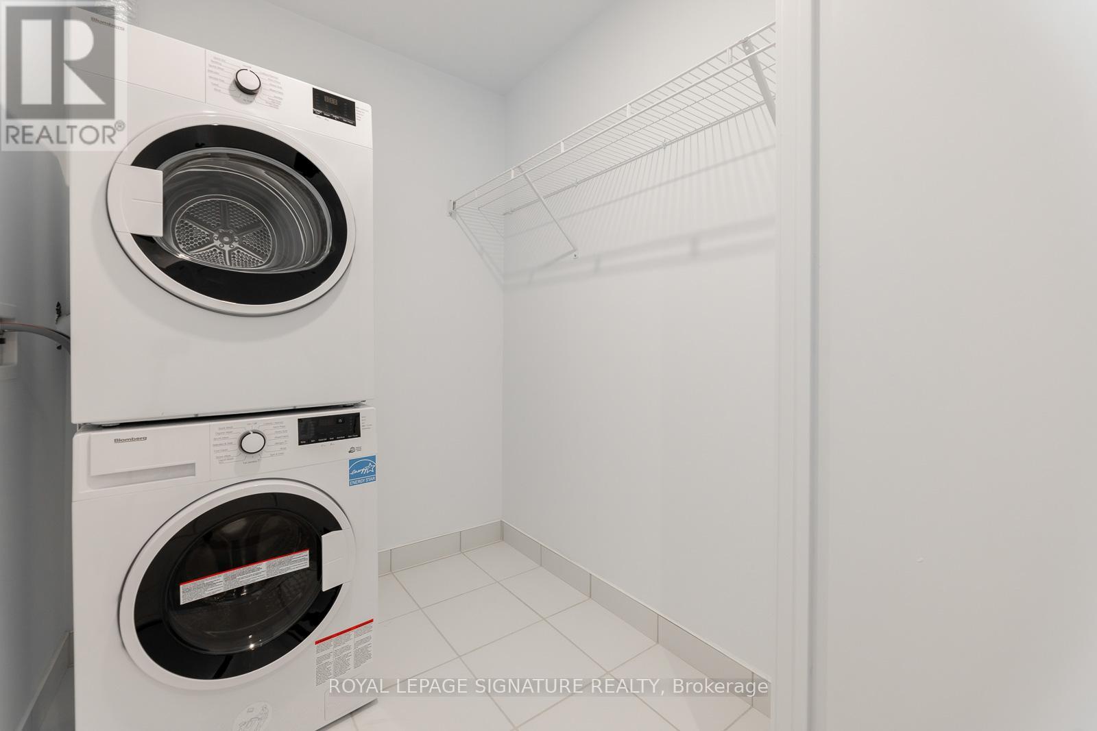 717 - 28 Ann Street, Mississauga, Ontario  L5G 0E1 - Photo 3 - W13097022