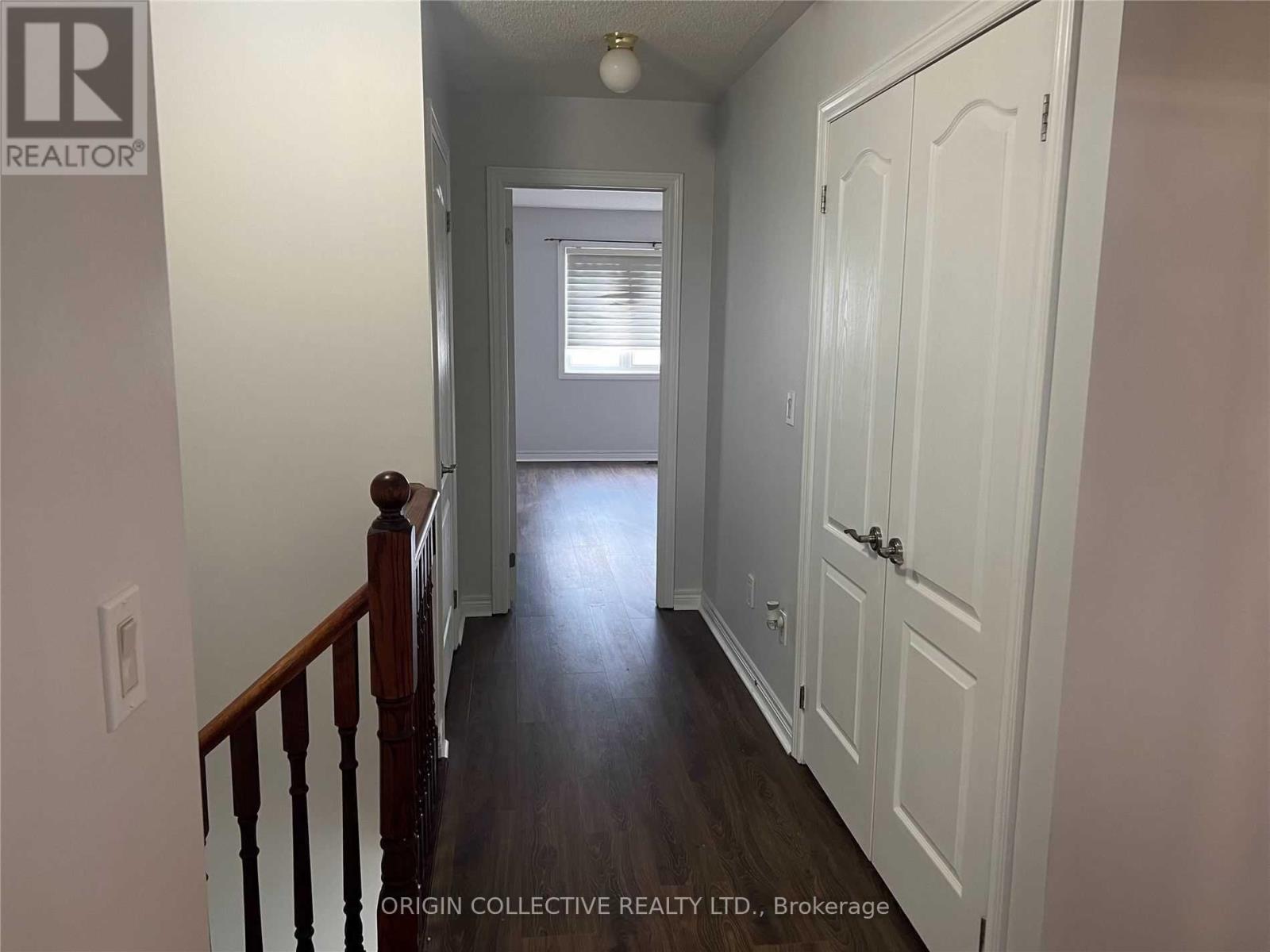 74 Clearfield Dr S, Brampton, Ontario  L6P 3J4 - Photo 9 - W13097104