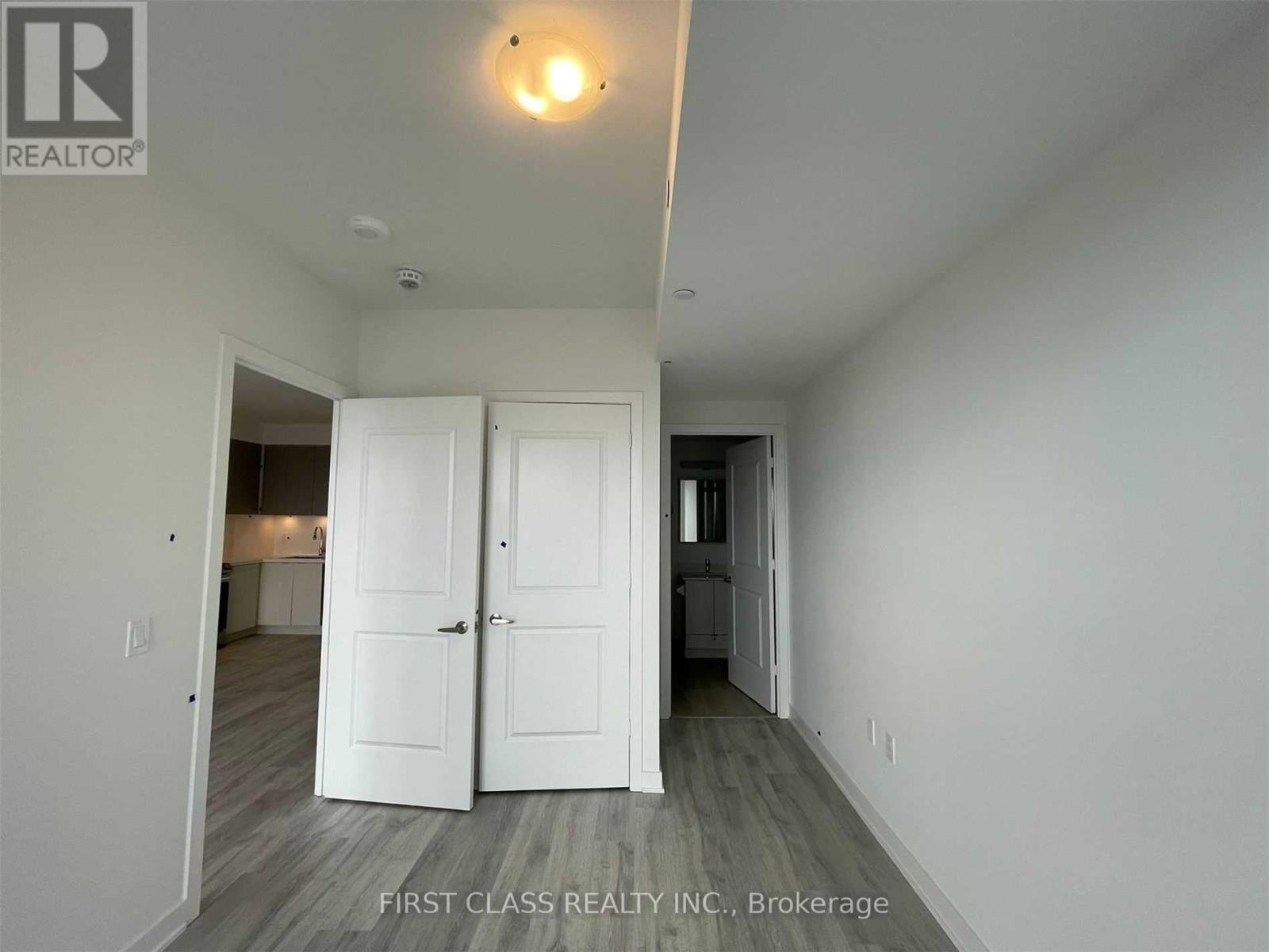 606 - 4655 Metcalfe Avenue, Mississauga, Ontario  L5M 0Z7 - Photo 6 - W13097116