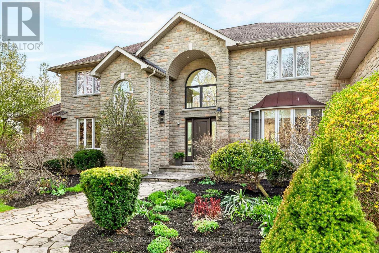 6472 Mcniven Court, Burlington, Ontario  L7P 0K7 - Photo 45 - W13097140
