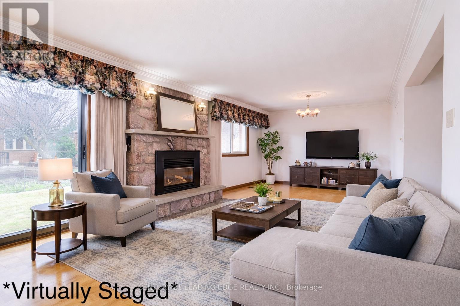 704 Hillman Crescent, Mississauga, Ontario  L4Y 2J2 - Photo 19 - W13097170