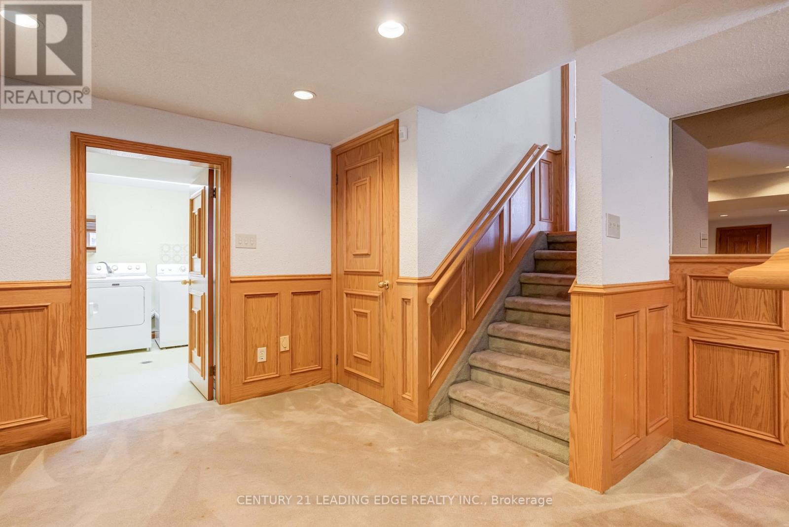 704 Hillman Crescent, Mississauga, Ontario  L4Y 2J2 - Photo 24 - W13097170