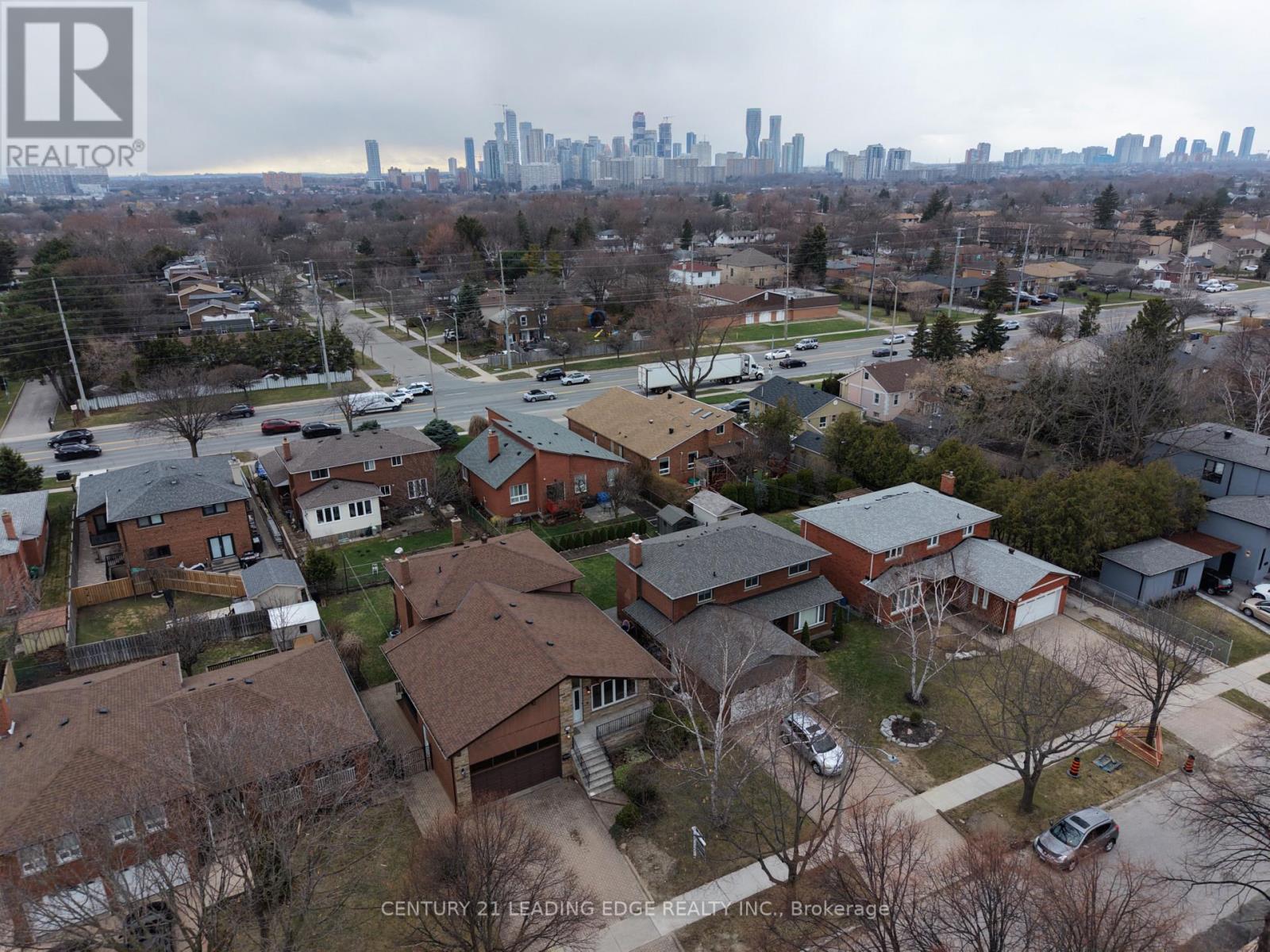 704 Hillman Crescent, Mississauga, Ontario  L4Y 2J2 - Photo 32 - W13097170