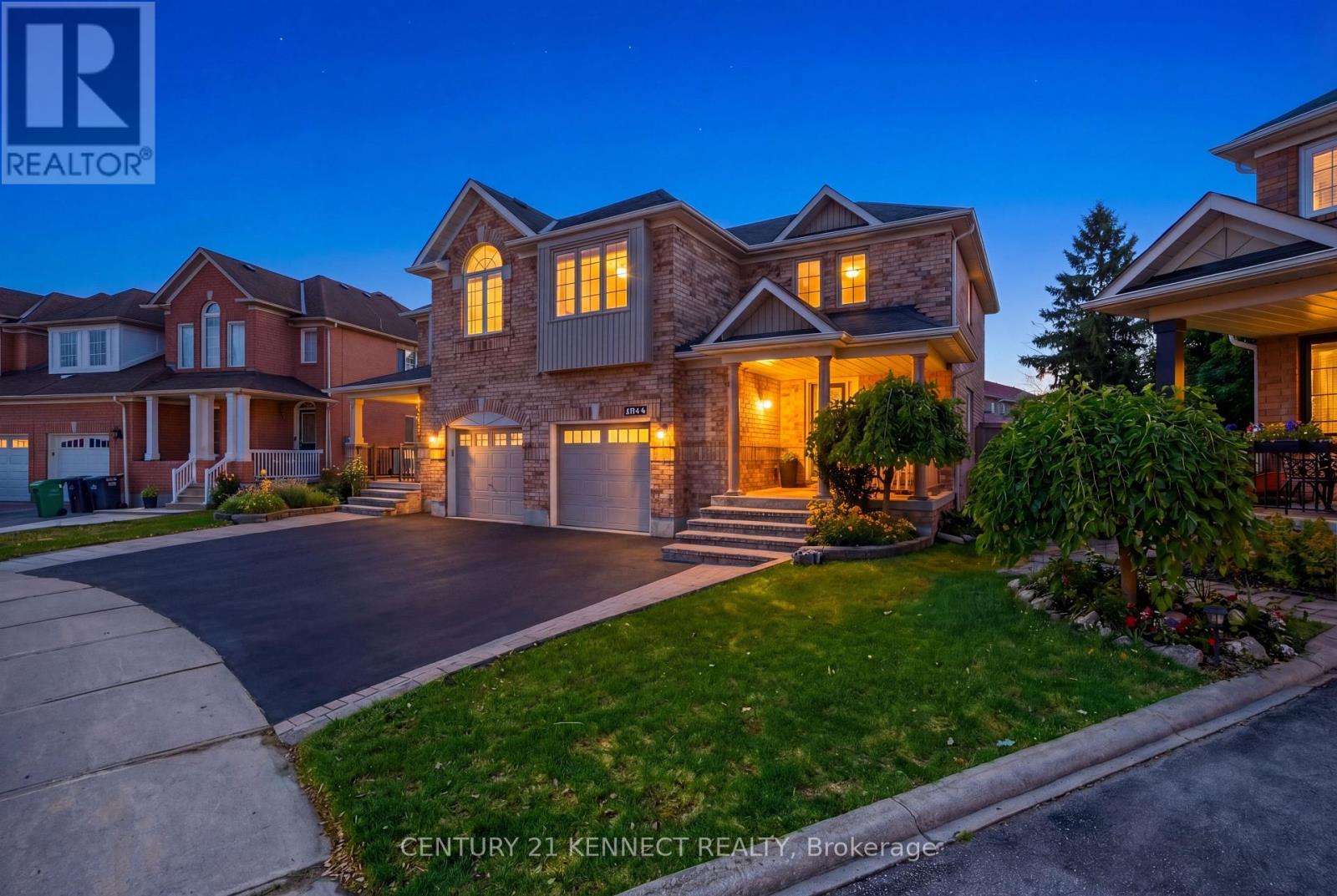 1644 SAMUELSON CIRCLE, Mississauga, Ontario