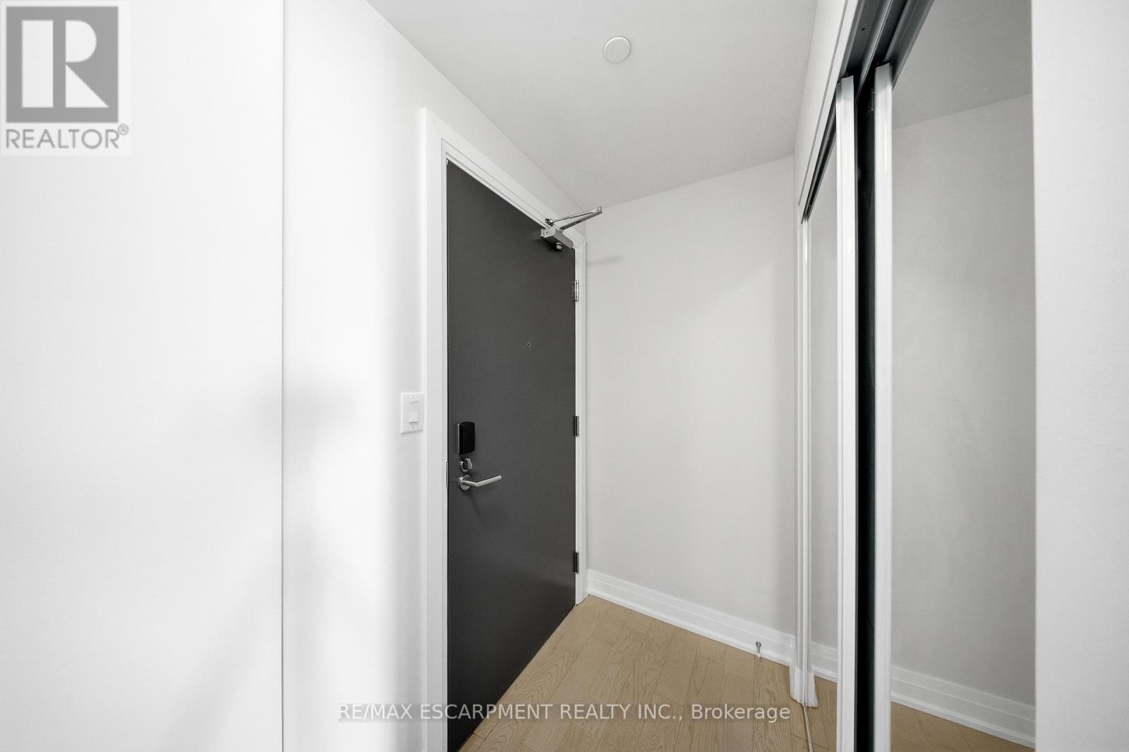 407 - 3265 Carding Mill Trail, Oakville, Ontario  L6M 0W6 - Photo 14 - W13097282