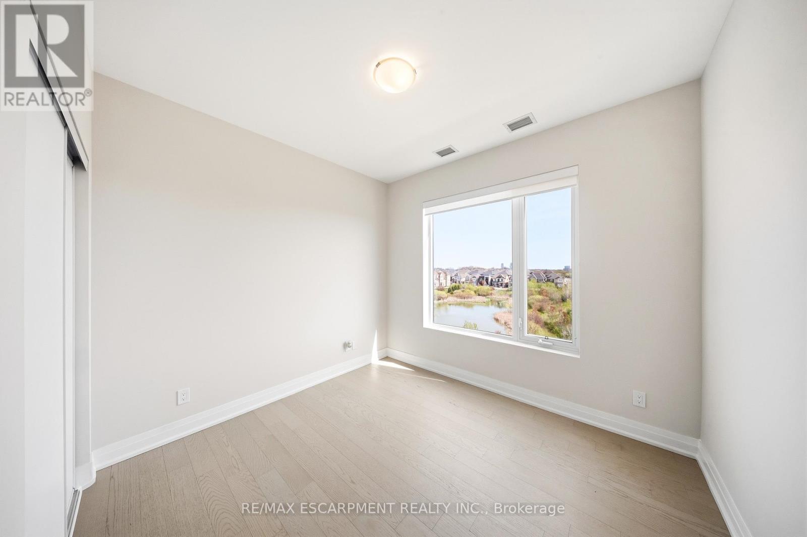 407 - 3265 Carding Mill Trail, Oakville, Ontario  L6M 0W6 - Photo 18 - W13097282