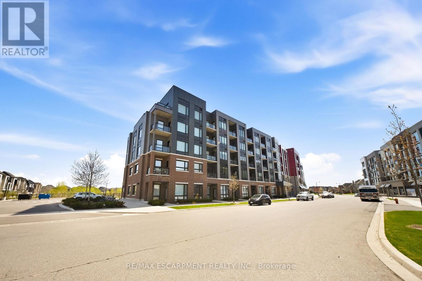 407 - 3265 Carding Mill Trail, Oakville, Ontario  L6M 0W6 - Photo 5 - W13097282