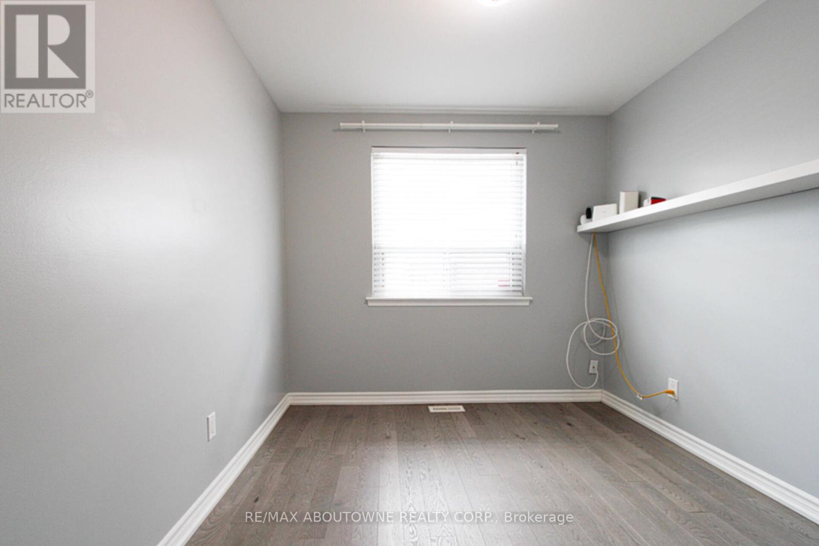 1601 Sandgate Crescent, Mississauga, Ontario  L5J 2E3 - Photo 14 - W13097300
