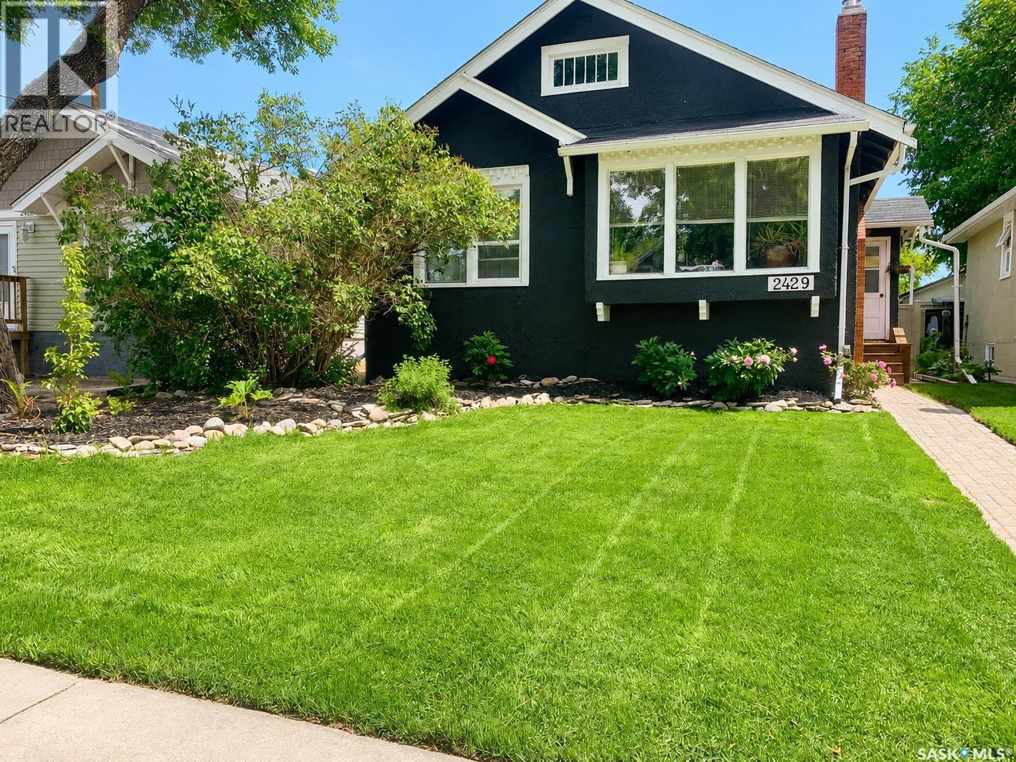 2429 Wallace STREET, Regina, Saskatchewan