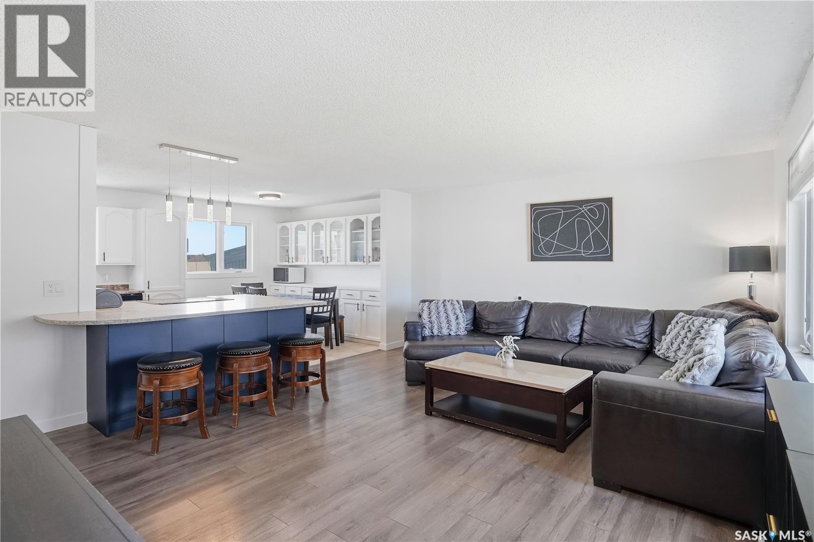 78 Vernon Crescent, Regina, Saskatchewan  S4R 7P5 - Photo 4 - SK035117