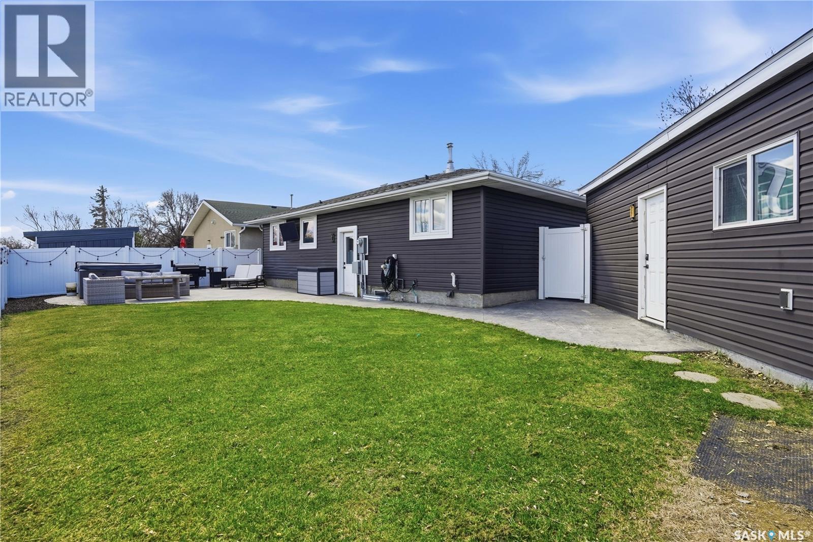 78 Vernon Crescent, Regina, Saskatchewan  S4R 7P5 - Photo 47 - SK035117
