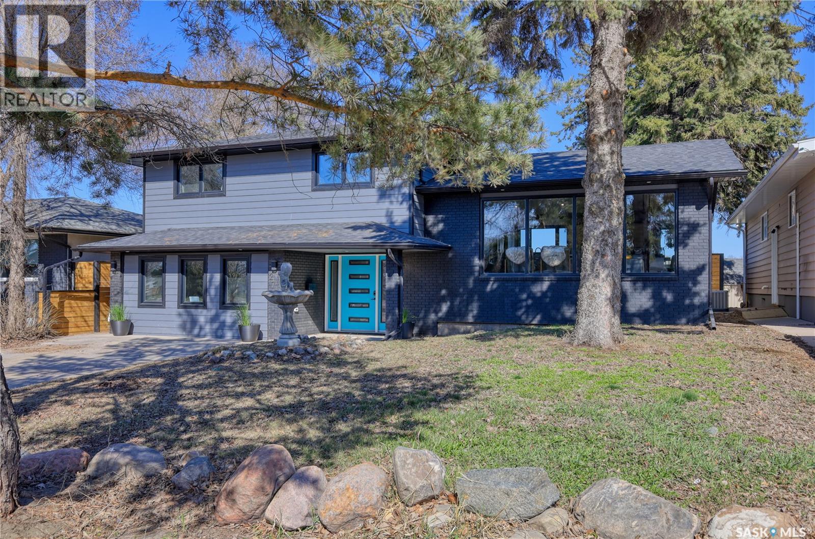 2725 Preston Avenue S, Saskatoon, Saskatchewan  S7J 2G7 - Photo 2 - SK035073