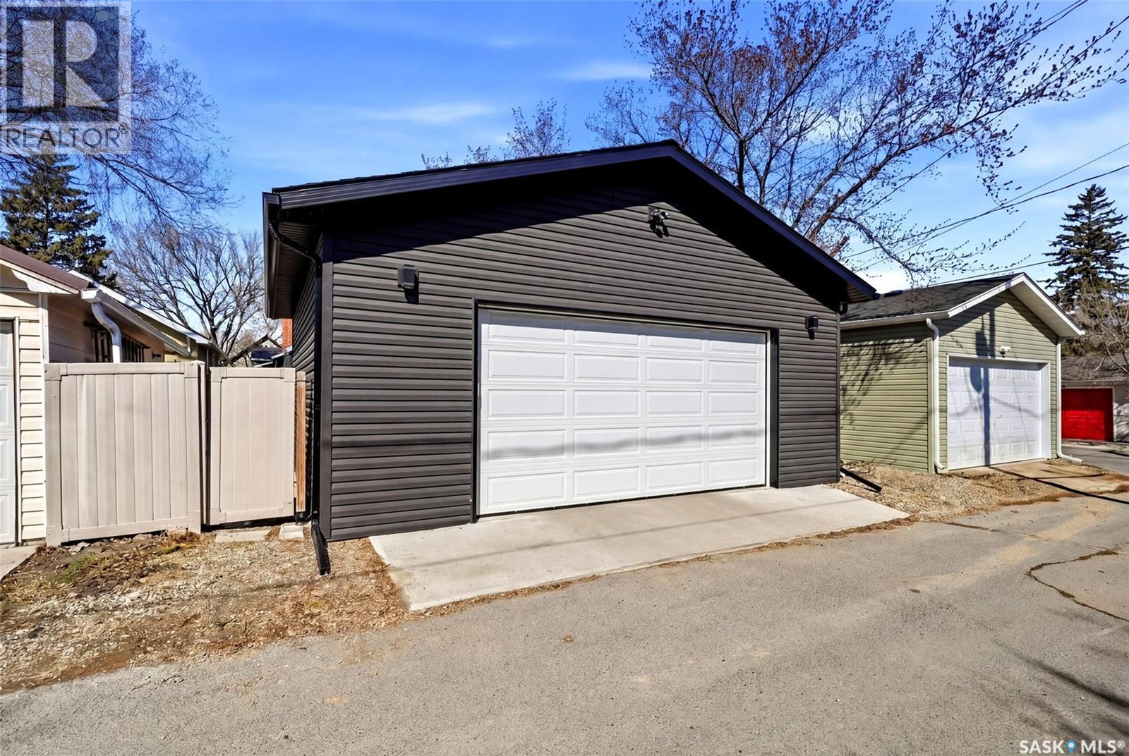 2429 Wallace Street, Regina, Saskatchewan  S4N 4B2 - Photo 31 - SK035236