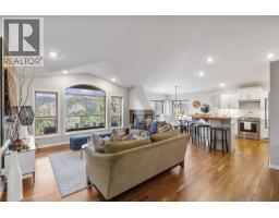 600 Denali Drive, Kelowna, British Columbia  V1V 2P6 - Photo 4 - 10385108