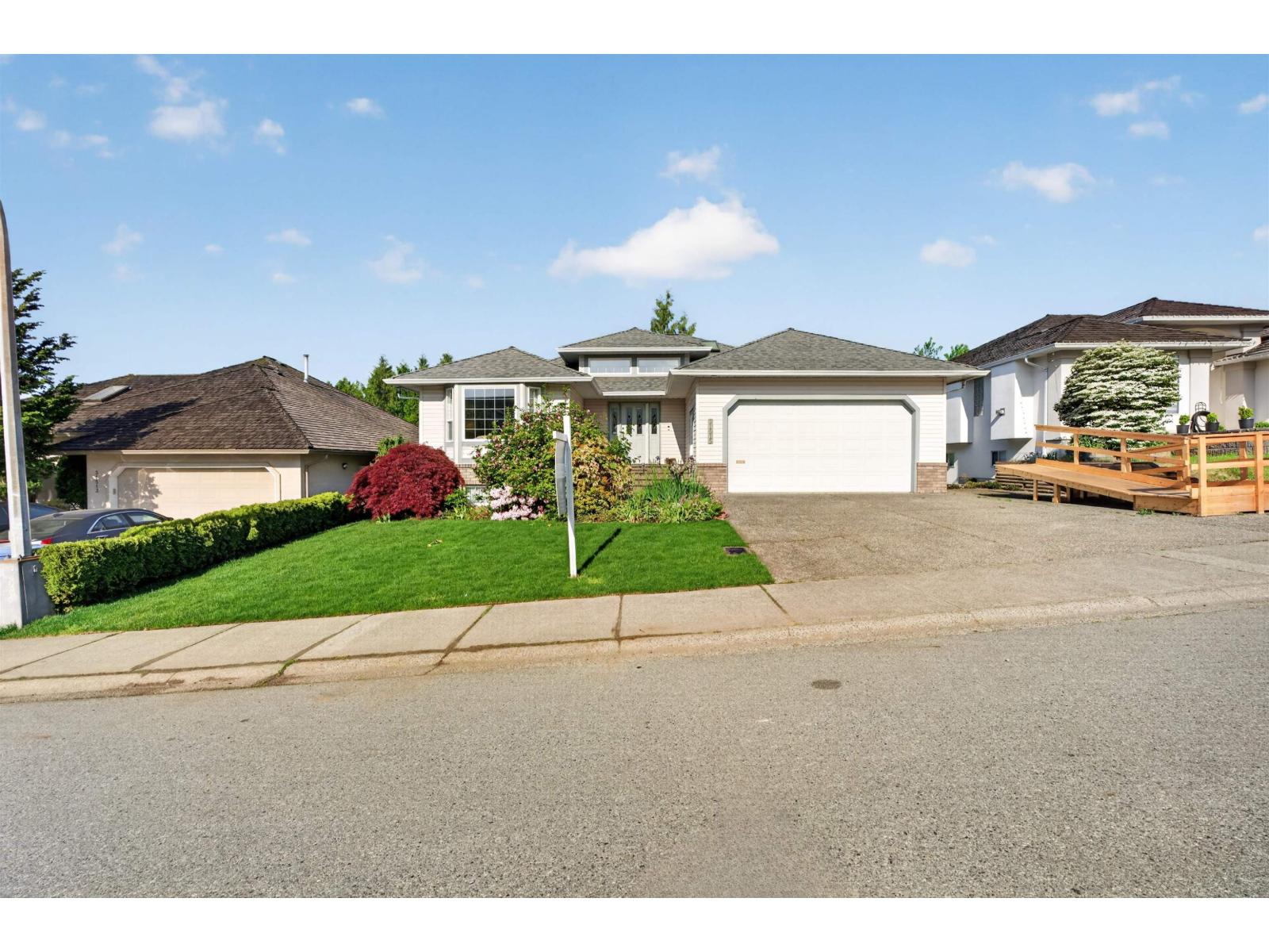 31515 Southern Drive, Abbotsford, British Columbia  V2T 5P1 - Photo 1 - R3118039