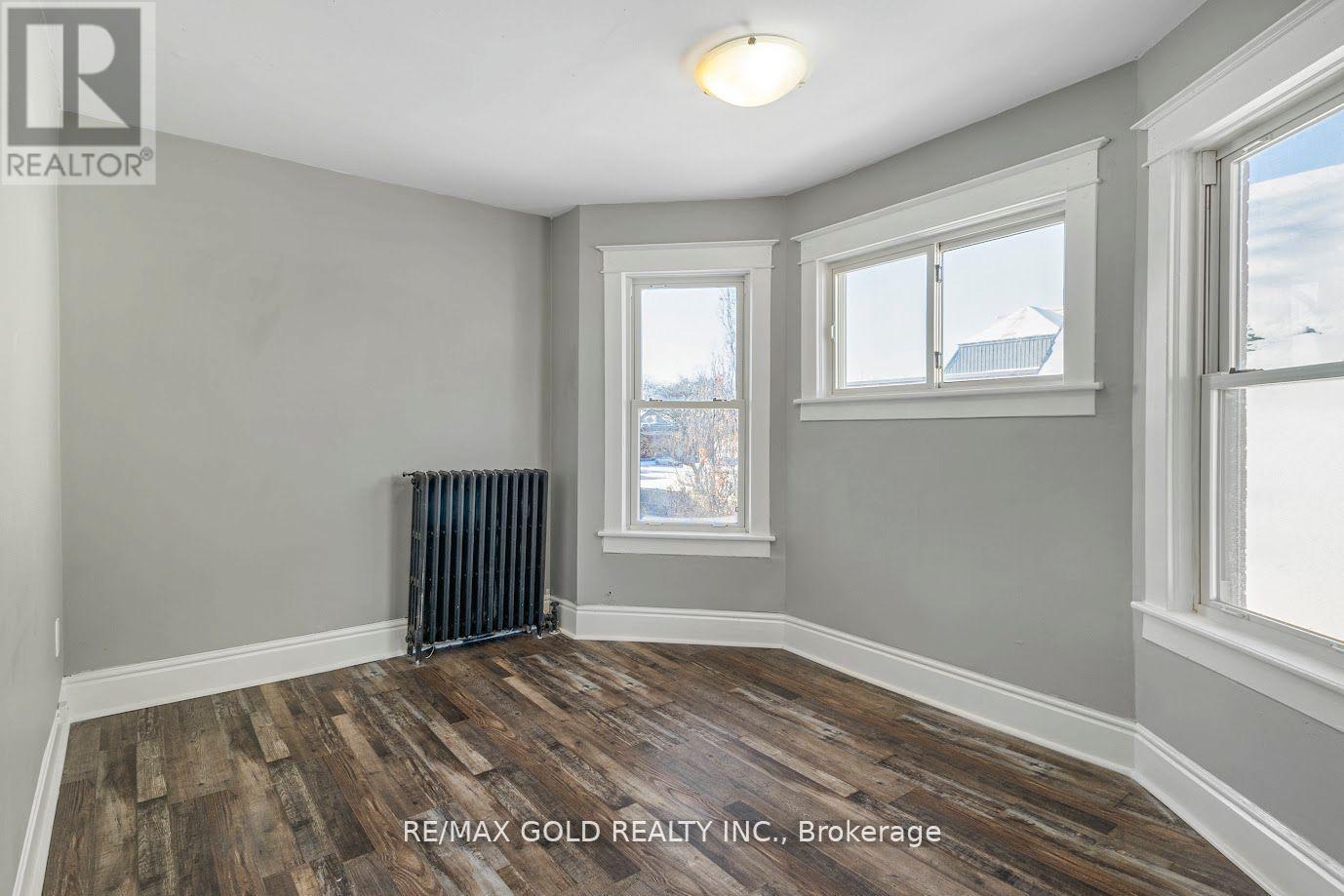 2 - 23 Avenue Place, Welland, Ontario  L3B 4B2 - Photo 17 - X13096932