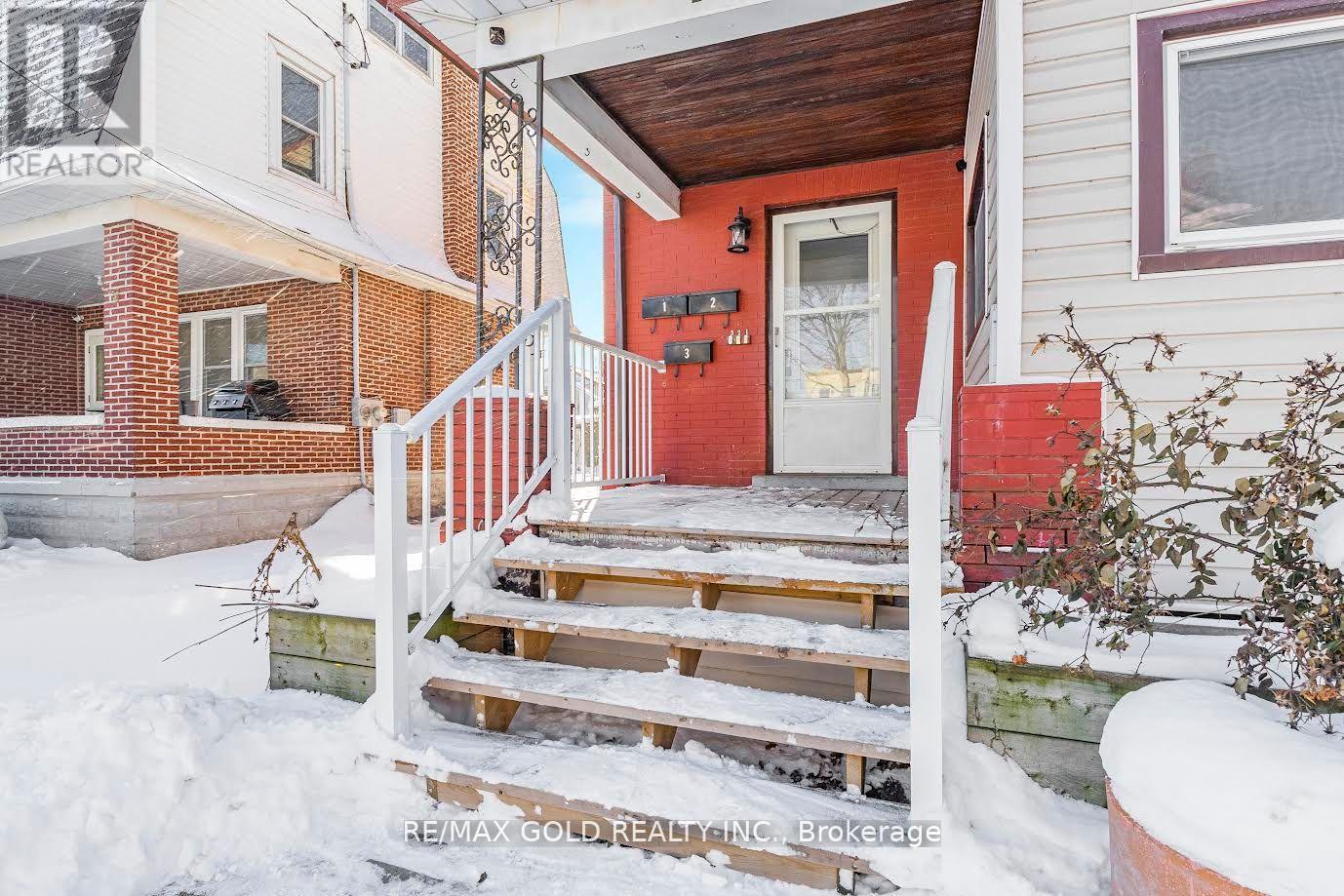 2 - 23 Avenue Place, Welland, Ontario  L3B 4B2 - Photo 2 - X13096932