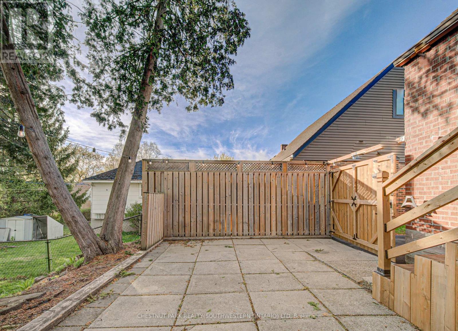 99 Belmont Avenue W, Kitchener, Ontario  N2M 1L5 - Photo 35 - X13096946
