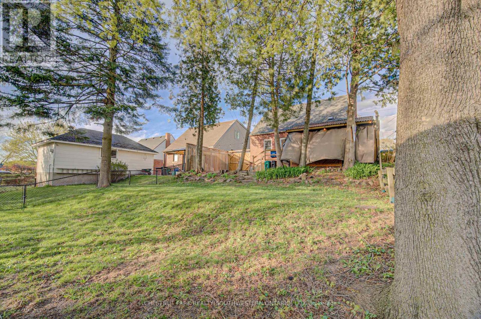 99 Belmont Avenue W, Kitchener, Ontario  N2M 1L5 - Photo 43 - X13096946