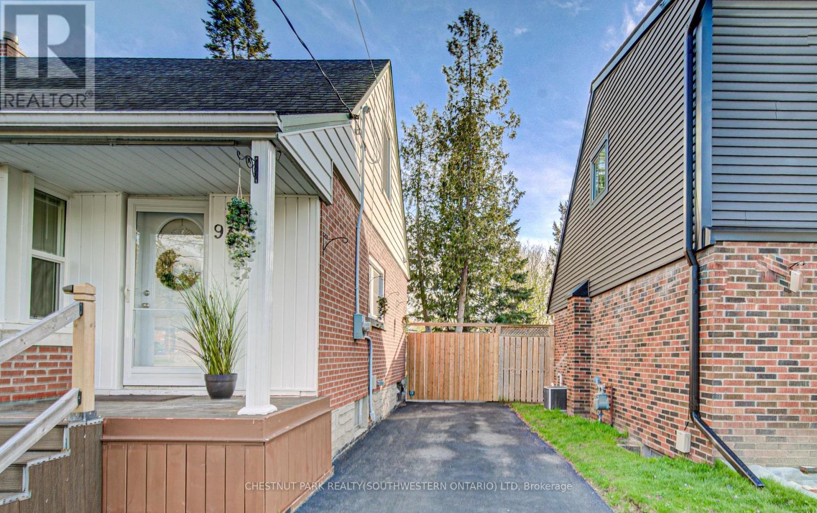 99 Belmont Avenue W, Kitchener, Ontario  N2M 1L5 - Photo 5 - X13096946