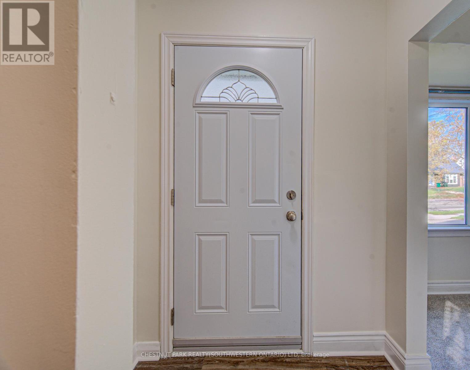 99 Belmont Avenue W, Kitchener, Ontario  N2M 1L5 - Photo 6 - X13096946