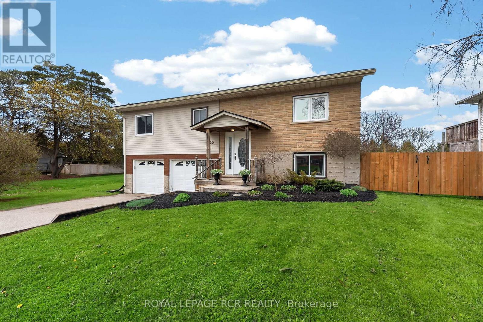 225 CARROL STREET, Wellington North, Ontario
