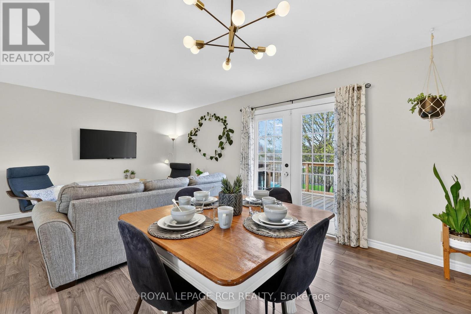 225 Carrol Street, Wellington North, Ontario  N0G 1A0 - Photo 11 - X13096980