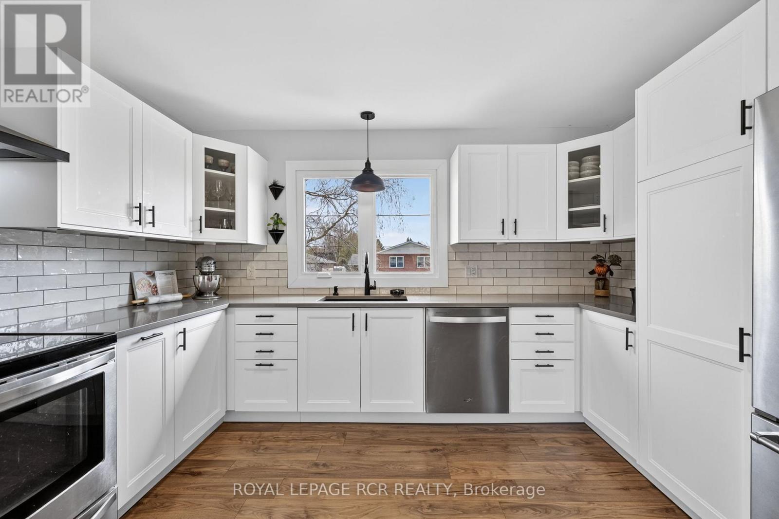 225 Carrol Street, Wellington North, Ontario  N0G 1A0 - Photo 16 - X13096980
