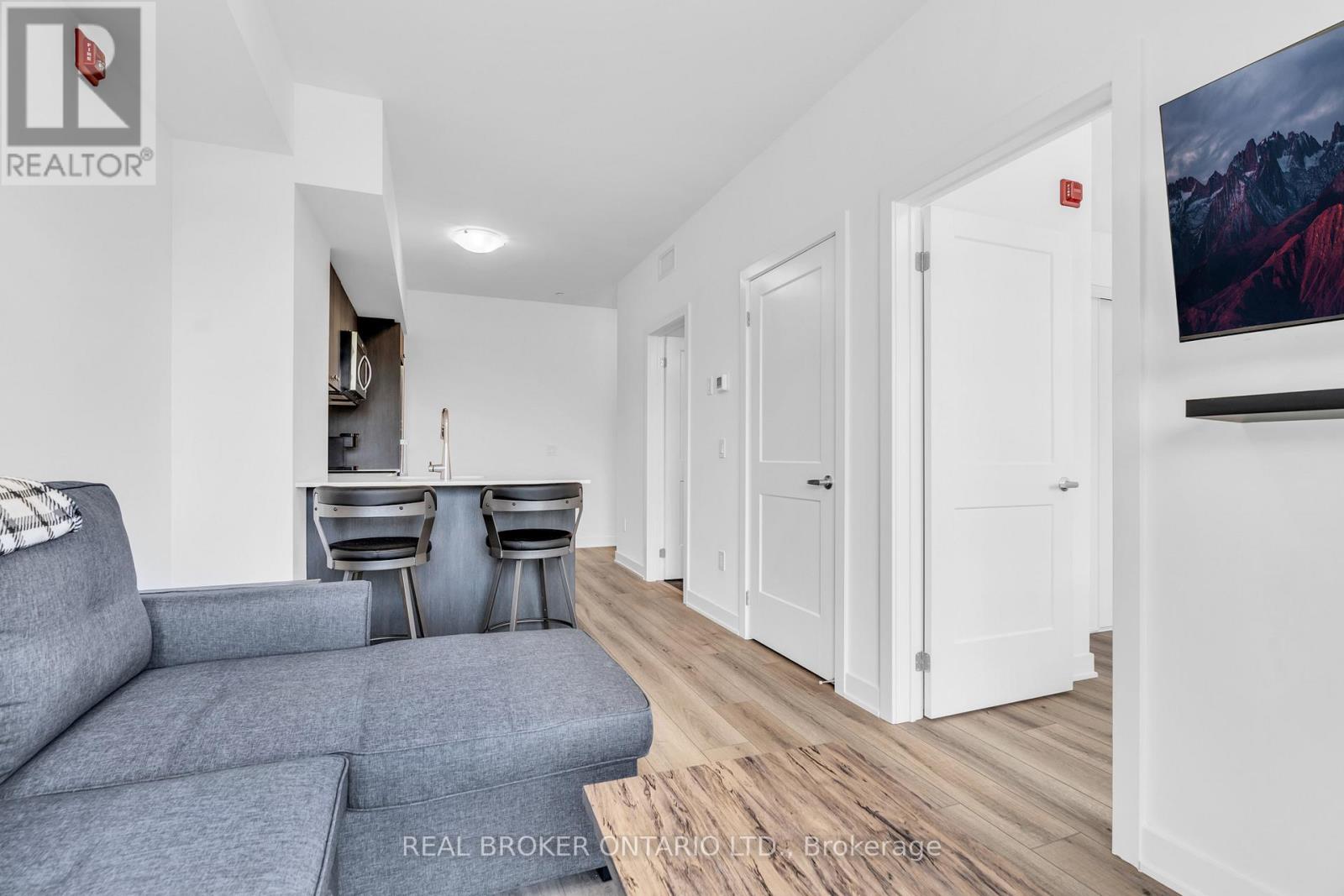 310 - 312 Erb Street W, Waterloo, Ontario  N2L 1W3 - Photo 18 - X13097110