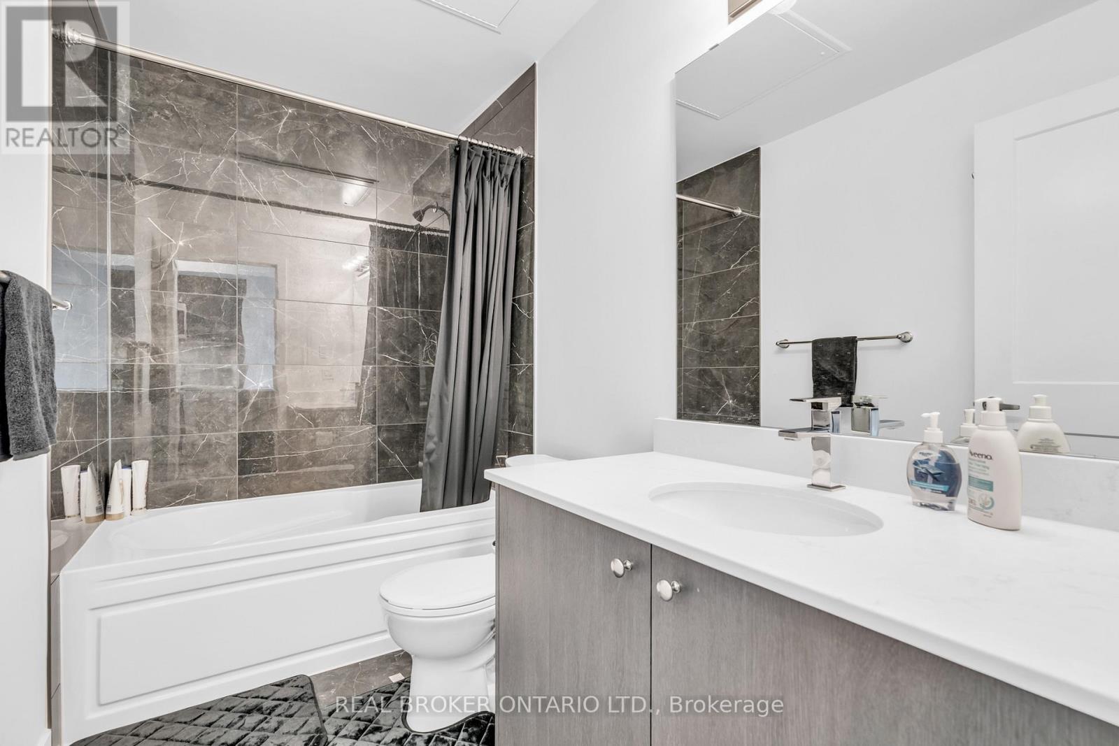 310 - 312 Erb Street W, Waterloo, Ontario  N2L 1W3 - Photo 23 - X13097110
