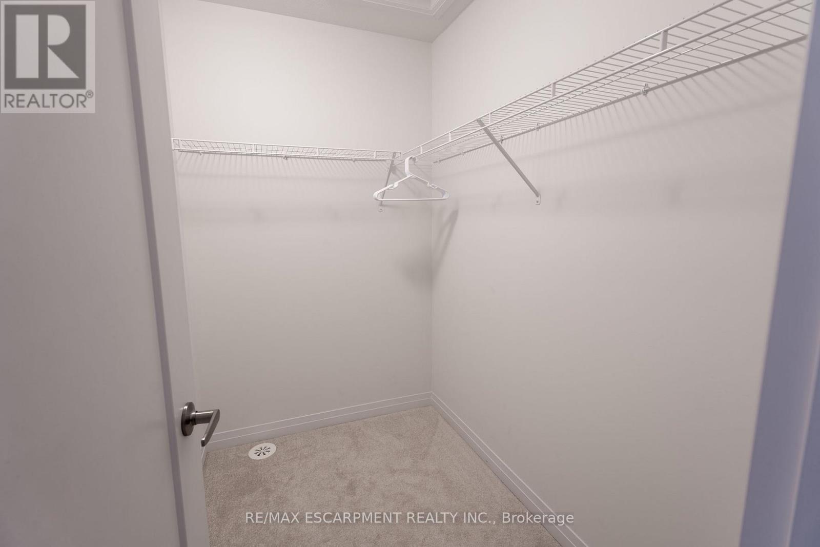 26 Feather Road, Welland, Ontario  L3B 0P3 - Photo 17 - X13097144