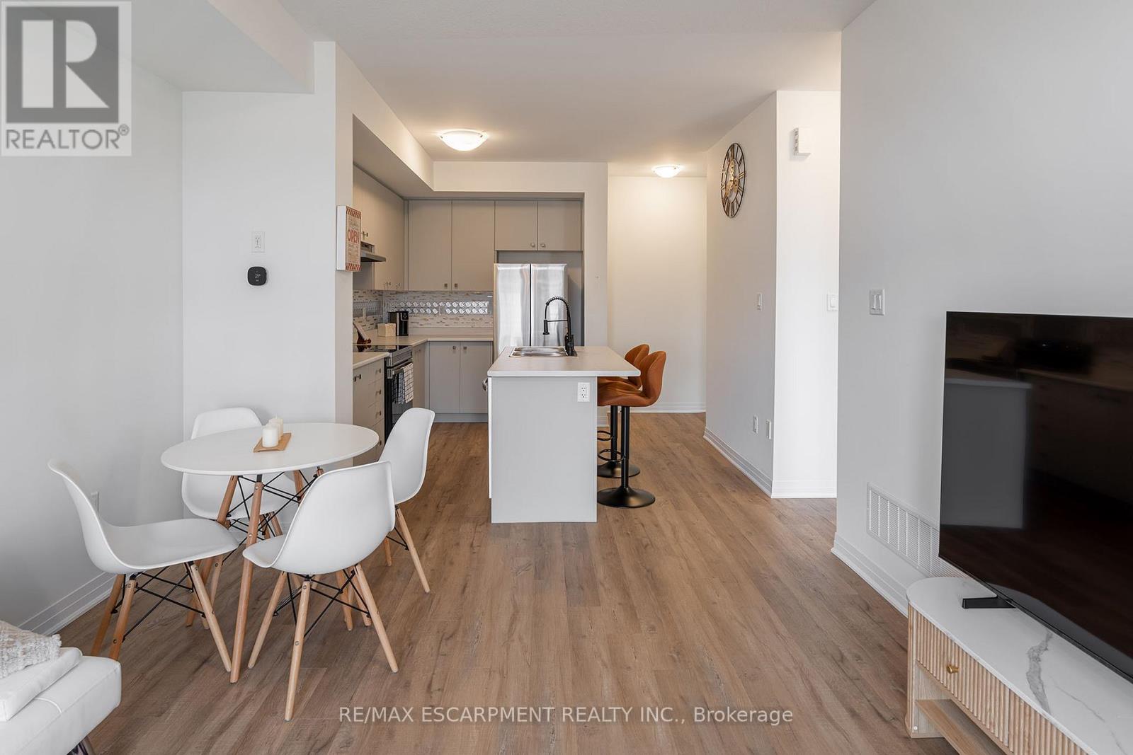 26 Feather Road, Welland, Ontario  L3B 0P3 - Photo 9 - X13097144
