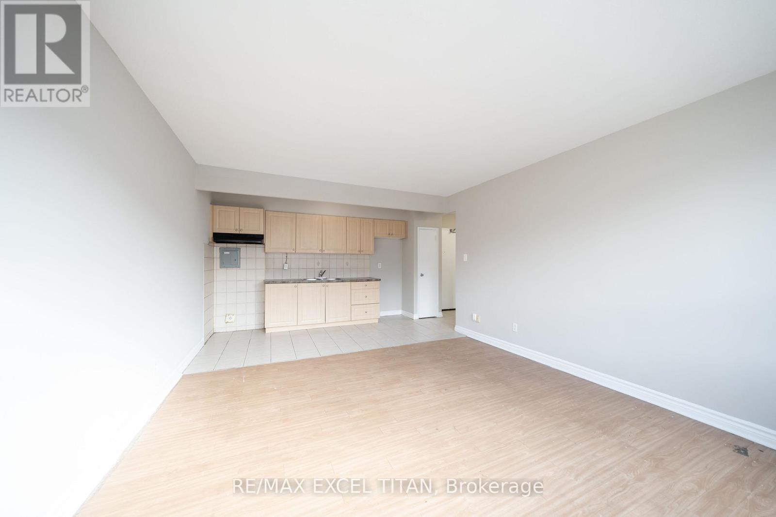 209a - 468 Ottawa Street, Hamilton, Ontario  L8H 4A6 - Photo 3 - X13097168