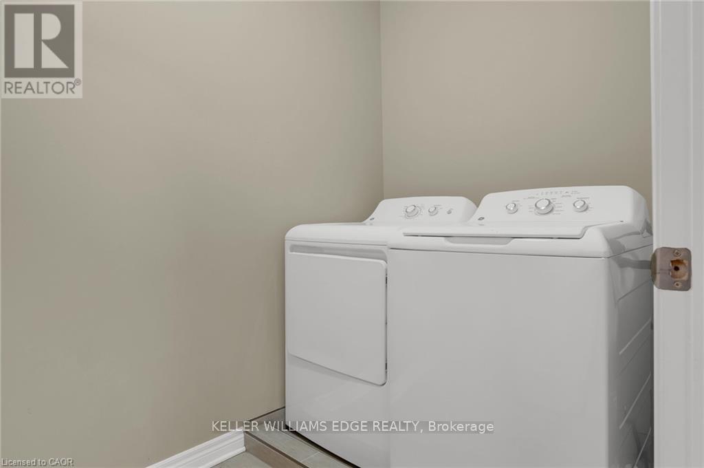 B - 16 Prospect Avenue, St. Catharines, Ontario  L2M 5K1 - Photo 12 - X13097274