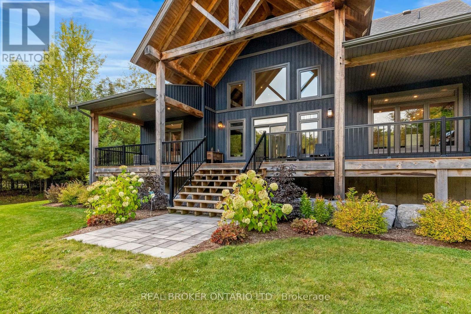 70167 Zion Church Road, Georgian Bluffs, Ontario  N0H 2T0 - Photo 44 - X13097284