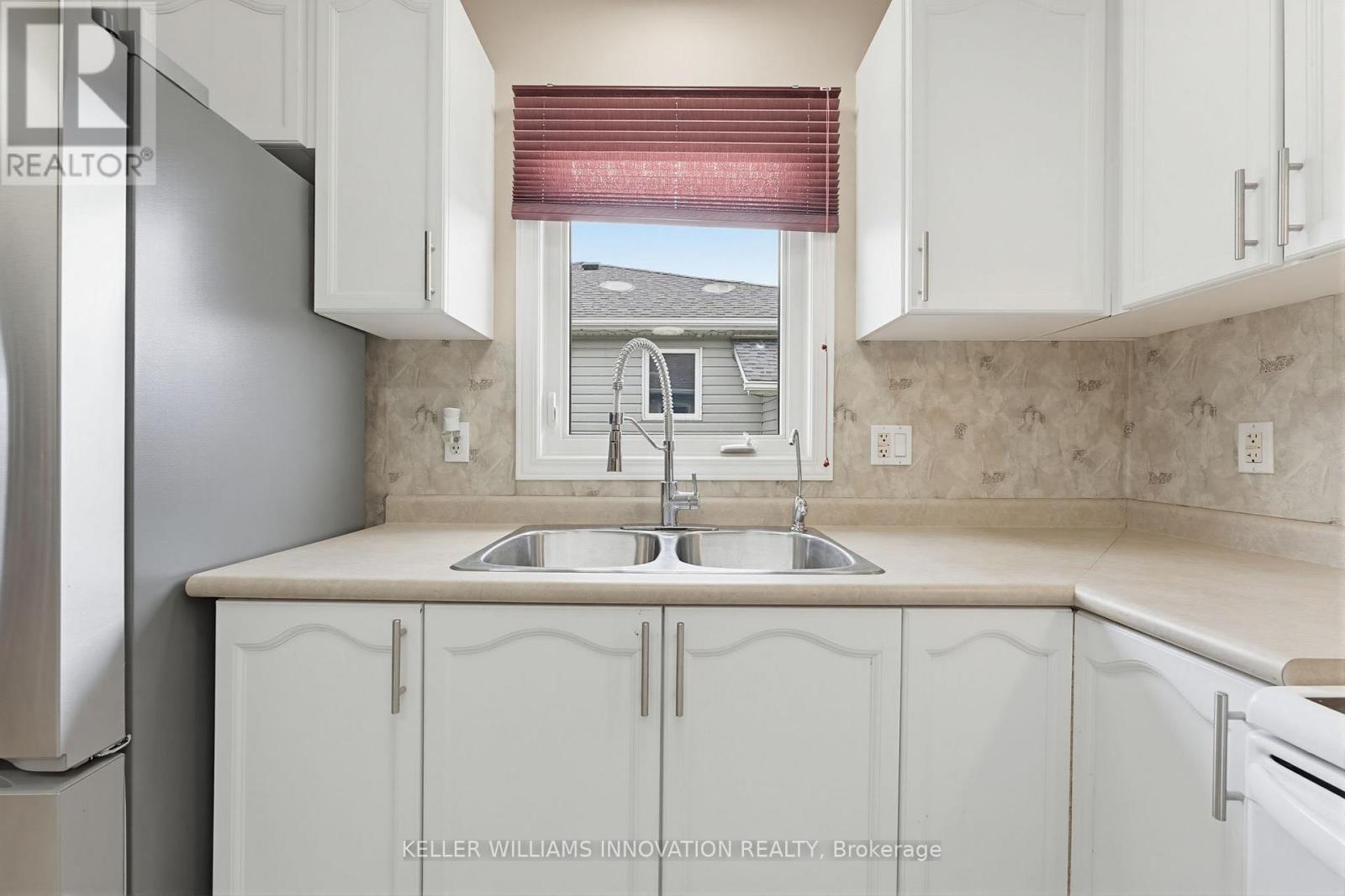 17 Barnett Street W, North Perth, Ontario  N4W 3V9 - Photo 13 - X13097294