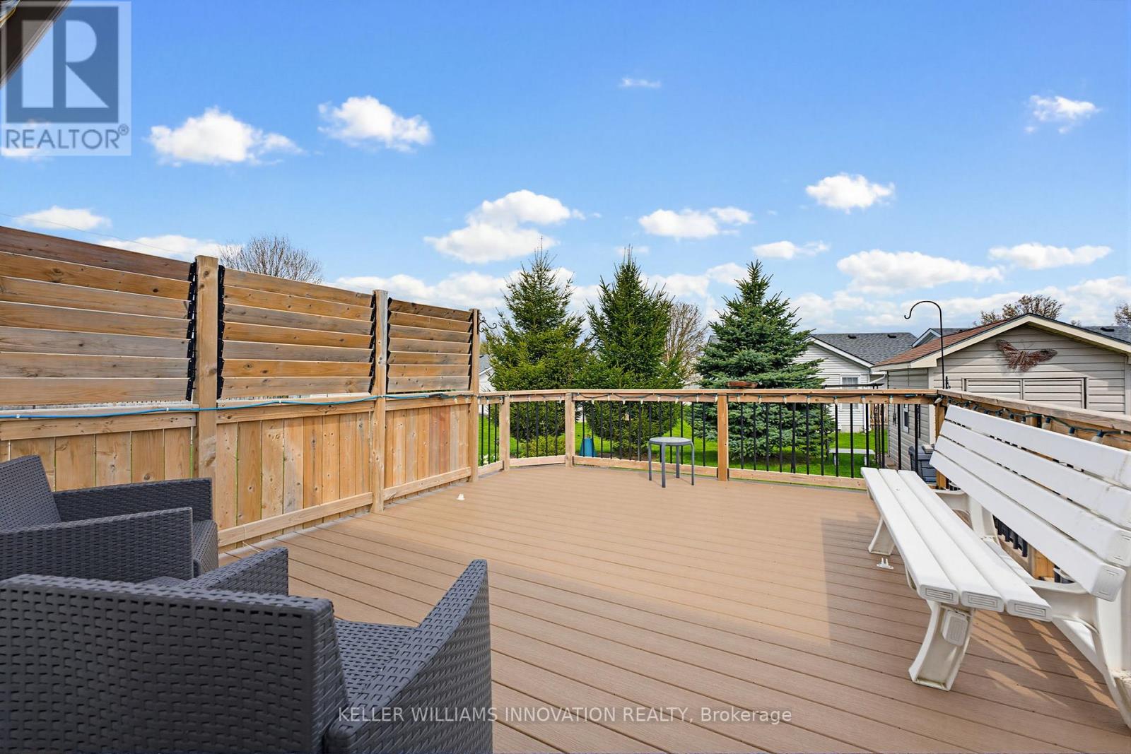 17 Barnett Street W, North Perth, Ontario  N4W 3V9 - Photo 4 - X13097294