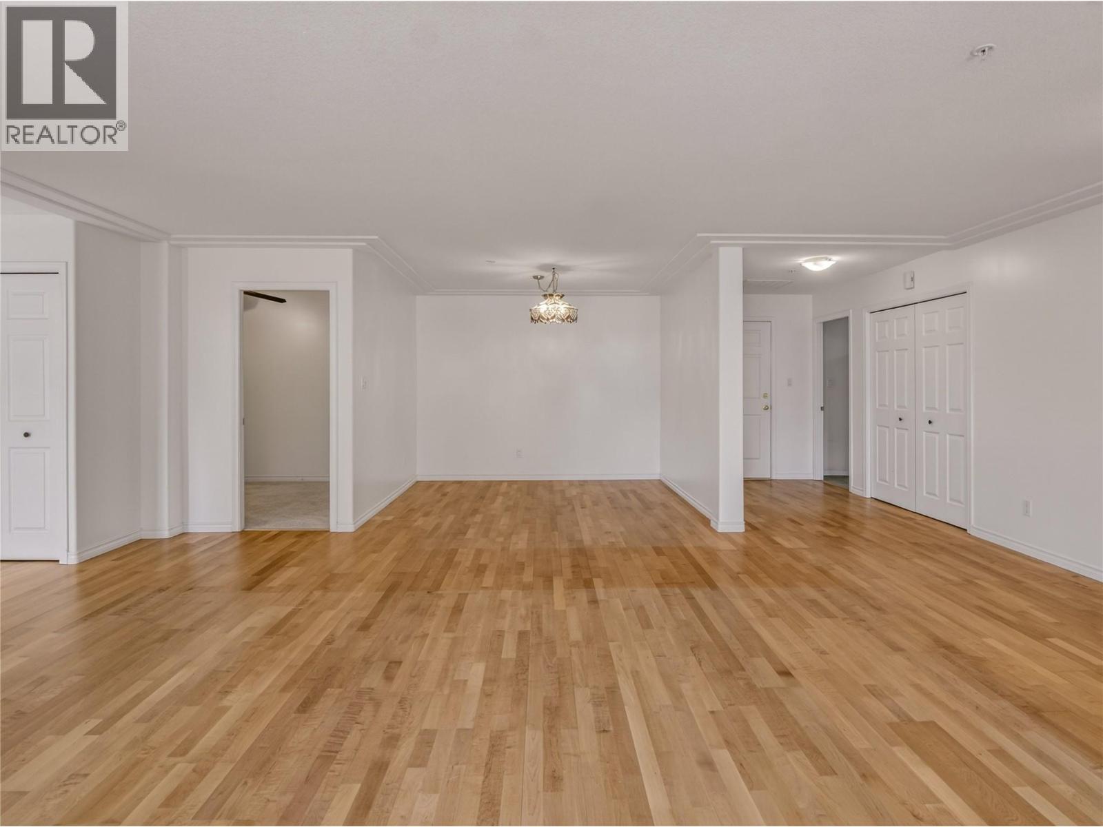 2285 Atkinson Street Unit# 404, Penticton, British Columbia  V2A 8R7 - Photo 7 - 10384995
