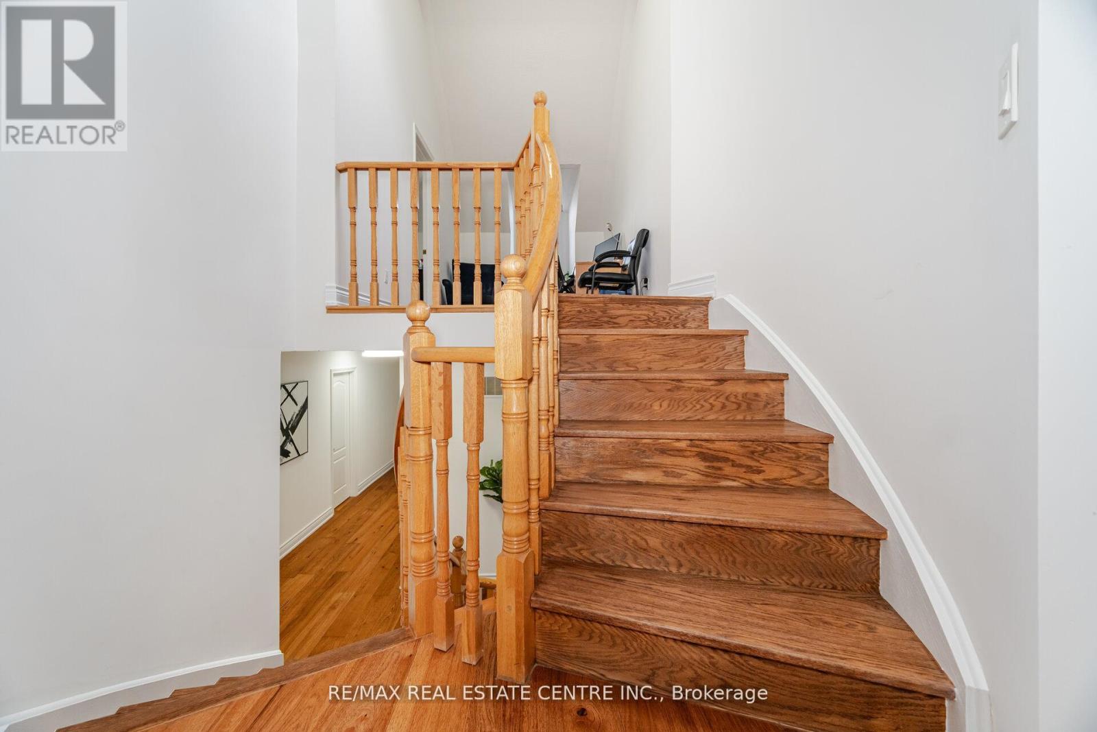 24 Futura Avenue, Richmond Hill, Ontario  L4S 1V2 - Photo 8 - N13096718