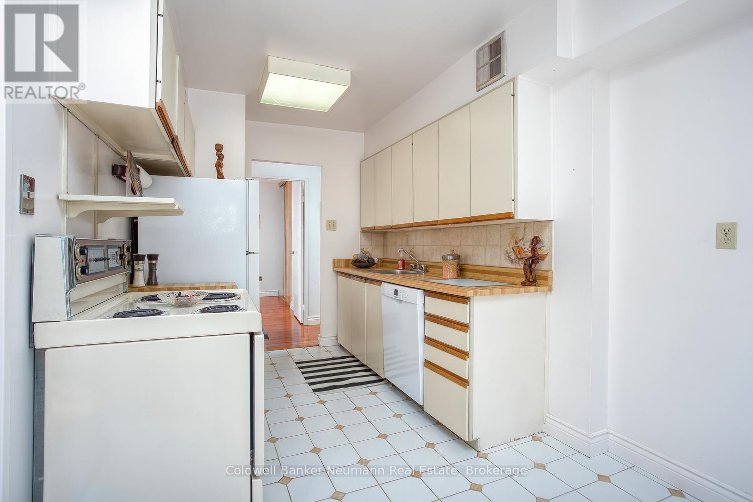 1501 - 100 Quebec Avenue, Toronto, Ontario  M6P 4B8 - Photo 16 - W13097356