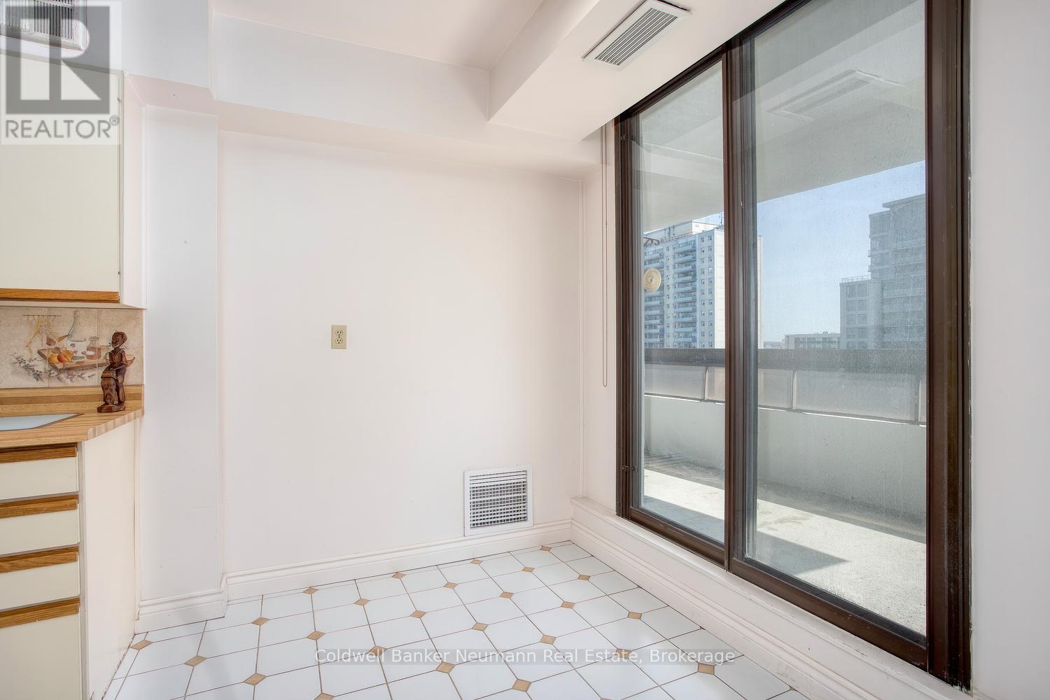 1501 - 100 Quebec Avenue, Toronto, Ontario  M6P 4B8 - Photo 19 - W13097356