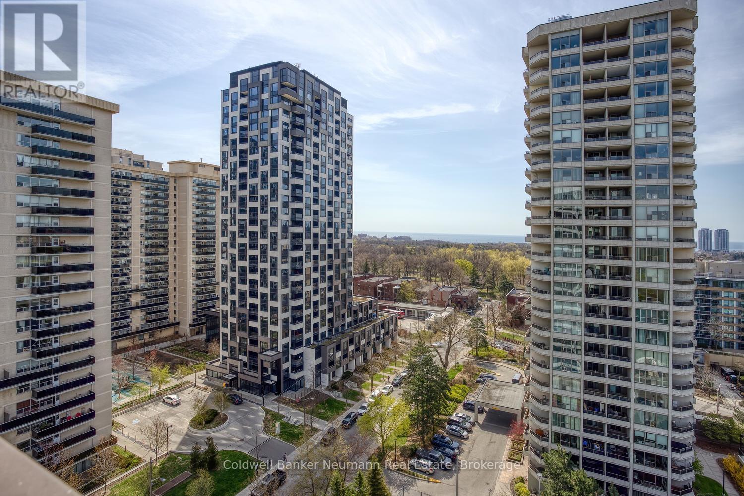 1501 - 100 Quebec Avenue, Toronto, Ontario  M6P 4B8 - Photo 37 - W13097356