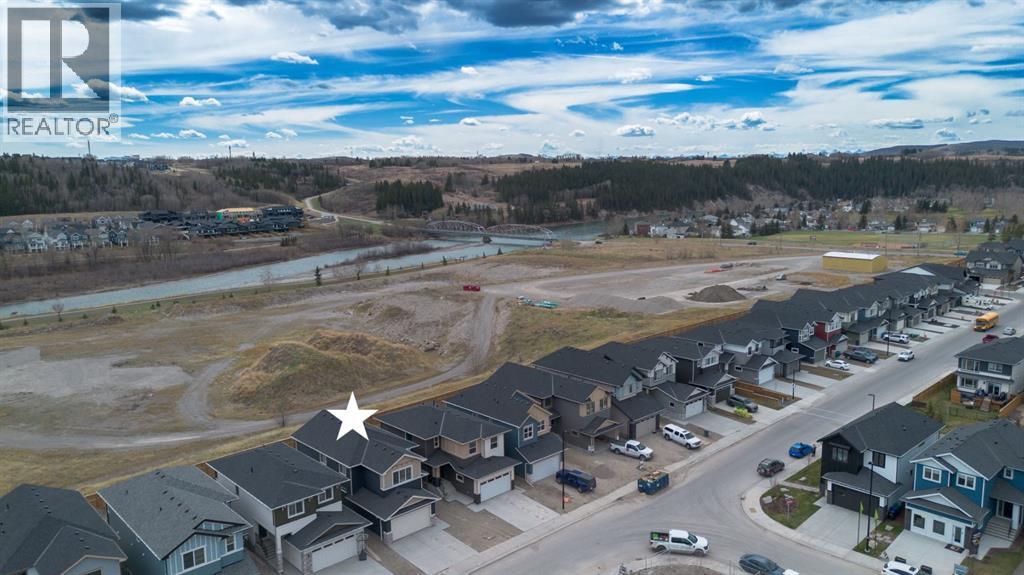 80 Vantage Drive, Cochrane, Alberta  T4C 3G2 - Photo 2 - A2306328
