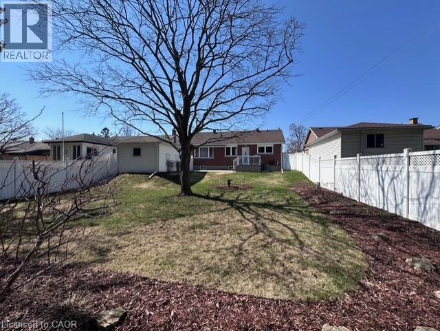 390 Dumfries Avenue, Kitchener, Ontario  N2H 2G1 - Photo 36 - 40818027