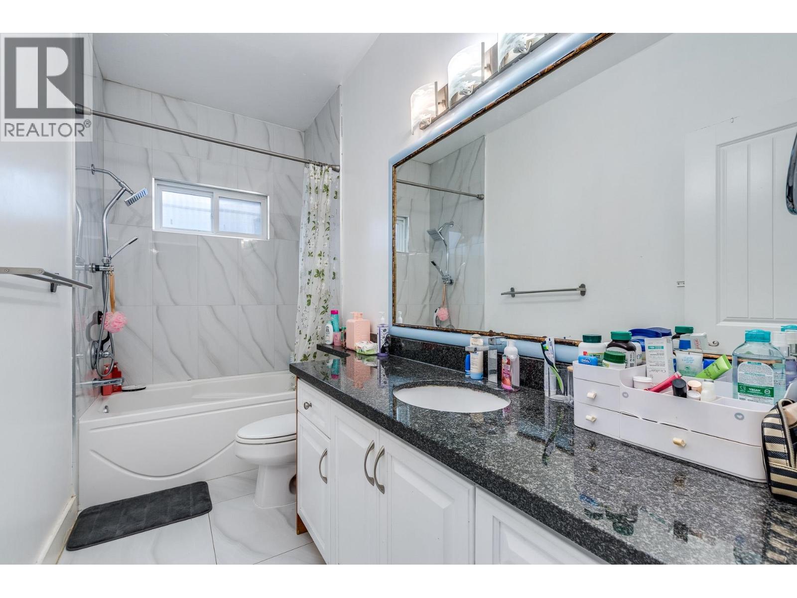 5131 Manor Street, Burnaby, British Columbia  V5G 1B4 - Photo 8 - R3082203