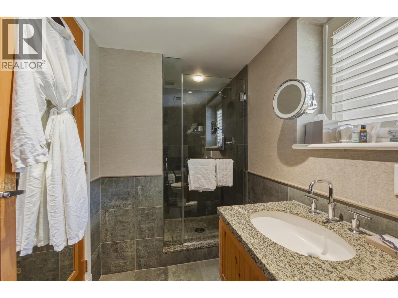 963 4090 Whistler Way, Whistler, British Columbia  V8E 1J3 - Photo 13 - R3120770